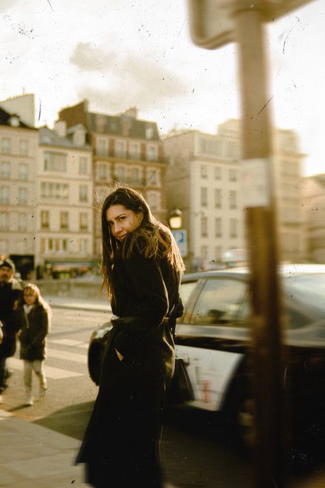 Autumn in Paris, France. Rome, Italy. Amsterdam, Netherlands. Paris Photography, Rome Photography, Venice Photography, Florence Photography, Amsterdam Photography. Europe Portrait. Elle May Watson. Sunset. Elle May Watson Photography, Amsterdam Portrait Photography, Daytime Photoshoot, Paris Shoot, Sunset Paris, Cinematic Portrait, Florence Photography, Paris Shooting, Rome Streets