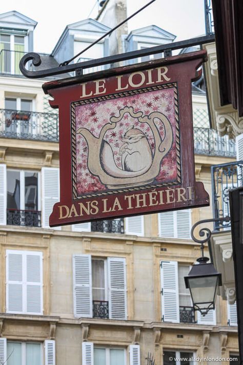 Cafe Sign in Paris, France Day Trip From London, A Day In Paris, Paris Landmarks, France Itinerary, Cafe Sign, Paris Itinerary, Paris Hotel, Day Trips From London, Romantic Paris