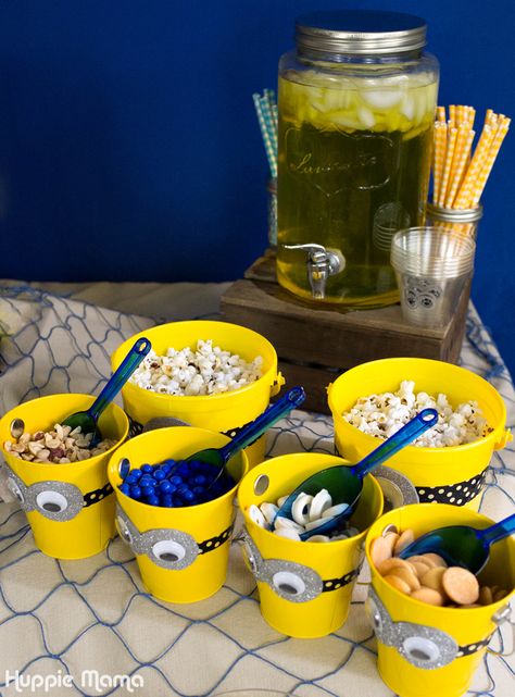 Minion Pool Party, Diy Minion Party Decorations, Minion Food Ideas, Minion Birthday Party Food, Minions Birthday Party Ideas, Minons Birthday Party Ideas, Minions Birthday Party, Minions Party, Minions Party Ideas