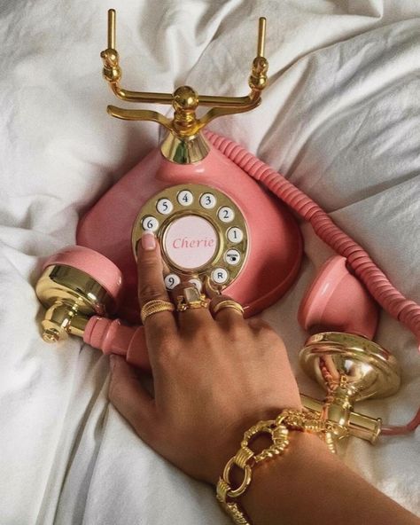 the dream suite #modern #slowliving Charlotte La Bouff, Interesting Photography, Vanellope Von Schweetz, Pink Grunge, Disney Princesses And Princes, Disney Princess Modern, Marina And The Diamonds, Vintage Telephone, Modern Disney