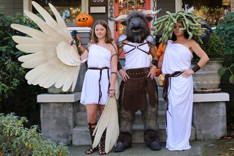 Minotaur Costume, Percy Jackson Musical, Daedalus And Icarus, Greek Monsters, Medusa Costume, Monster Costumes, The Lightning Thief, The Minotaur, Greek Myths