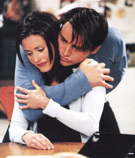 monica and joey Friends The Tv Show, Matt Leblanc, Ross Geller, Friends Tv Series, Joey Tribbiani, Friends Cast, Friends Moments, Monica Geller, Friends Series