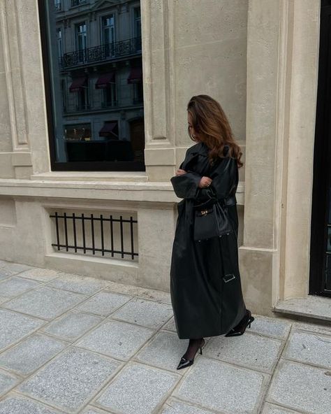 Oversized Trench, Inspiration Journal, December 2nd, Oversized Trench Coat, Black Trench Coat, Trench Coat Outfit, Long Coats, Winter Outfit Inspiration, Trench Coat Black