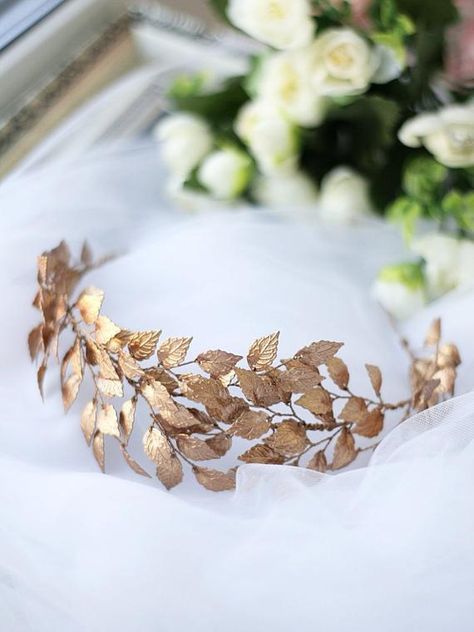 Leaf crown Rose gold headpiece Wedding headpiece rose gold Wedding crown leaf Bridal Tiara Leaf Headpiece Wedding hair accessories Rose Gold Wedding Headpiece, Gold Wedding Hair Piece, Rose Gold Headpiece, Leaf Hair Piece, Gold Leaf Crown, Rose Gold Hair Accessories, Gold Hair Accessories Wedding, Gold Headpiece Wedding, Leaf Headpiece