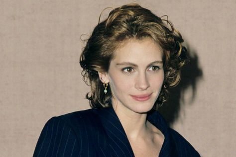 Celebs In The 90s, The Big Chop, Crop Haircut, French Bob, Crimped Hair, Popular Haircuts, Big Chop, Winona Ryder, Baby G