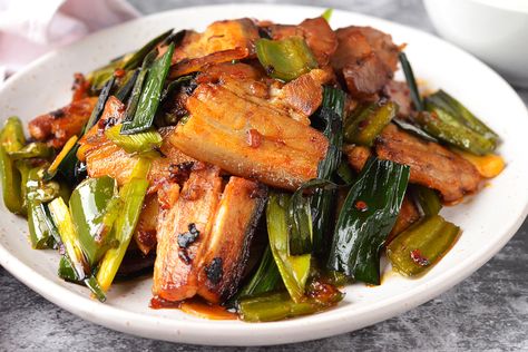 Chinese Twice Cooked Pork (Hui Guo Rou) | Asian Inspirations Asian Pork Belly Recipes, Asian Pork Belly, Chinese Meals, Twice Cooked Pork, Pork Belly Slices, Bean Chilli, Stir Fry Ingredients, Asian Pork, Braised Pork Belly