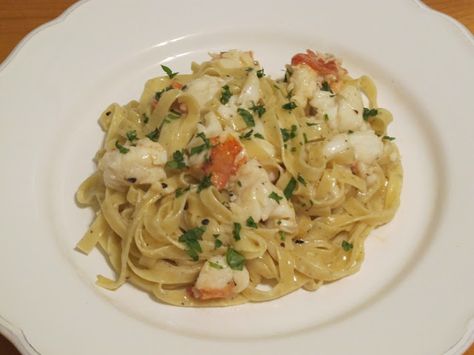 Lobster Truffle Pasta, Langostino Recipes, Truffle Pasta, Mood Food, Valentine's Day Recipes, Good Mood, Delicious Recipes, Truffles, Pasta Recipes