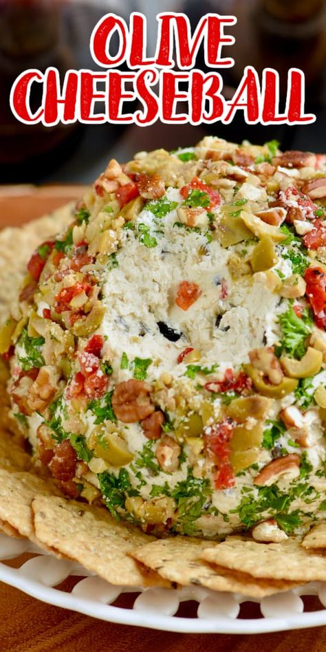 This Olive Cheeseball is insanely good! It is absolutely perfect for bringing to parties and having at get togethers! Green Olive Cheese Ball, Original Cheese Ball Recipe, Bacon Cheeseball, Festive Snacks, Cheese Ball Recipes Easy, Holiday Appetizers Easy, Ball Recipes, Food Appetizers, Cheese Ball Recipes