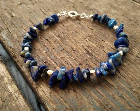 Handmade Bead Jewellery, Glam Jewelry, Bright Boho, Lapis Lazuli Bracelet, Lapis Lazuli Beads, Beaded Jewellery, Jewellery Inspiration, 21st Birthday Gifts, Bracelet Blue