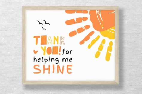 Diy Preschool Teacher Appreciation Gifts, Thanks For Helping Me Grow Handprint, Craft For Daycare Teacher, Thank You Card Preschool Teacher, Handprint Gift For Teacher, Handprint Teacher Card, Toddler Crafts For Teacher Appreciation, Teacher Appreciation Gifts Diy Kids, Thank You For Helping Me Grow Handprint