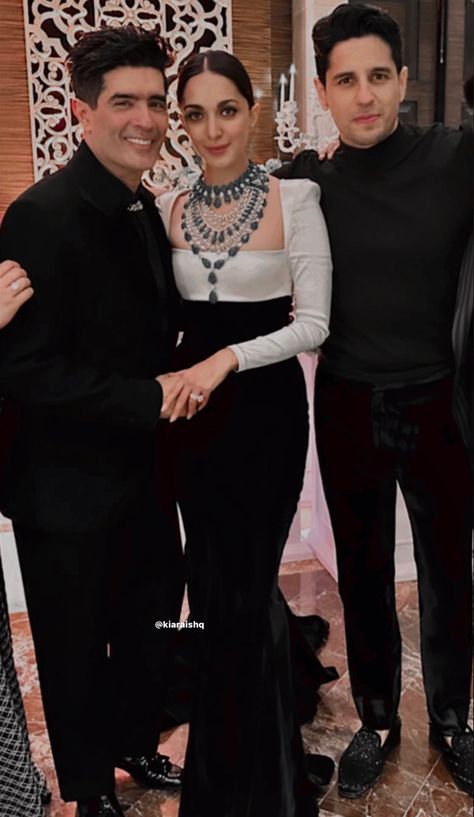 In frame: Kiara advani Malhotra, Sidharth Malhotra & Manish Malhotra 🫶🏽🦋 Siddhart Malhotra, Sidharth Malhotra, Wedding Frame, Manish Malhotra, Bollywood Wedding, Kiara Advani, Manish, Wedding Outfits, Wedding Frames