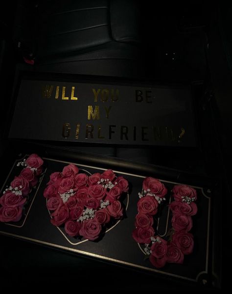 Spoiled Girlfriend Goals, Girlfriend Proposal, Spoiled Girlfriend, Relationship Vision Board, Will You Be My Girlfriend, Promise Land, Girlfriend Goals, Glitter Roses, My Kind Of Love