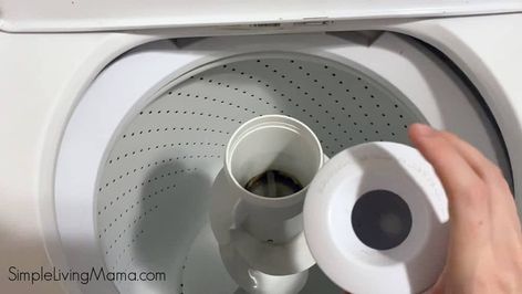 How To Clean Washing Machine Agitator, Cleaning Top Loading Washing Machine, Cleaning Washing Machine Top Loader, Cleaning Washer Machine, Washing Machine Cleaners, Fabric Softener Dispenser, Whirlpool Washing Machine, Old Washing Machine, Baking Soda And Vinegar