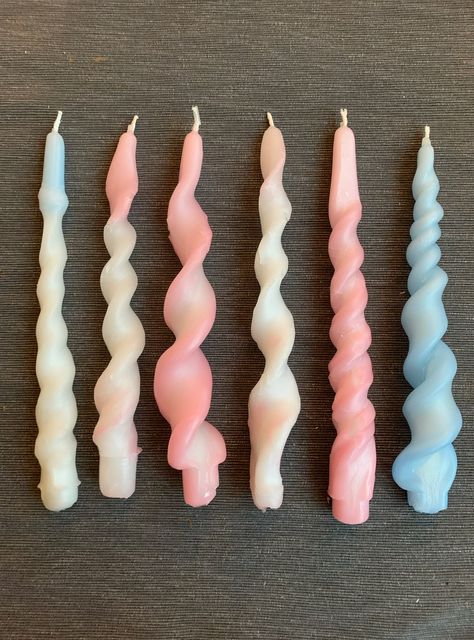 I Made Spiralised Candles At Home For Less Than £1 #refinery29uk Diy Twisted Candles, Ikea Tea Lights, Funky Candles, Summer Roberts, Bendy Candles, Candles At Home, Couleur Rose Pastel, Twisted Candles, Spiral Candles