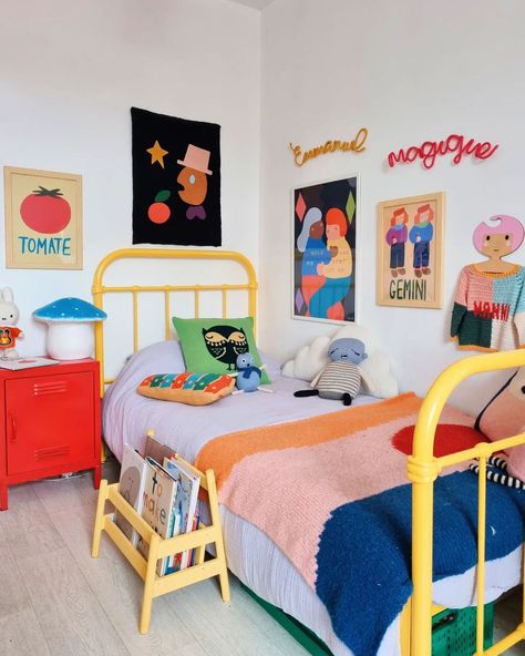 Kids Rooms Inspo, Colorful Kids Room, Big Kids Room, Kids Bedroom Inspiration, Nursery Room Design, Baby Room Inspiration, Nursery Room Inspiration, Toddler Bedrooms, Big Boy Room