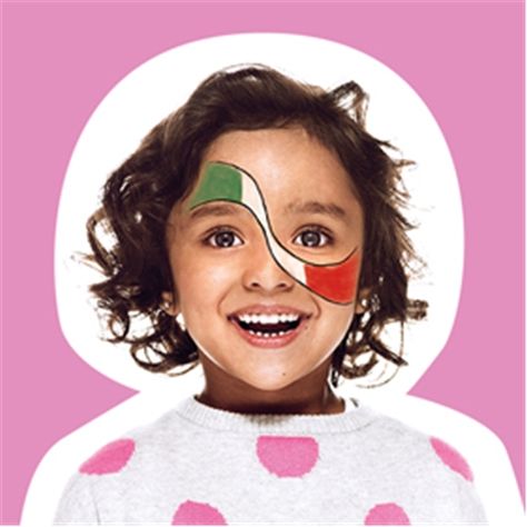 Flag Face Paint, How To Face Paint, Cheek Art, Holiday Club, Face Painting Easy, Kids Face Paint, Flag Face, Italian Flag, English Lessons For Kids