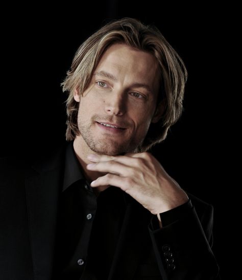 Gabriel Aubry by Jason Gairn | The Freelancer Club Blonde Men, Gabriel Aubry, Fever Series, Face References, Summer Romance, St Regis, Blonde Guys, Club Life, Most Handsome Men