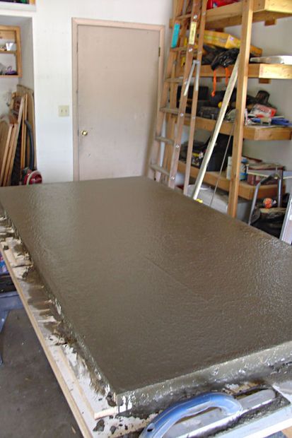 This instructable shows how to build a simple concrete countertop. There are several sites on the net with good instruction and lots of details, including one here... Polished Concrete Kitchen, Diy Kitchen Countertops, Concrete Countertop, Outdoor Kitchen Cabinets, Outdoor Kitchen Bars, Kitchen Countertop Materials, Diy Concrete Countertops, Concrete Counter, Outdoor Kitchen Island