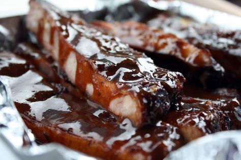 smoked meat Oven Baked Bbq Ribs, Baked Bbq Ribs, Ribs In Oven, Rib Rub, Barbecue Ribs, Smoked Food Recipes, Beef Ribs, Bbq Ribs, Rib Recipes