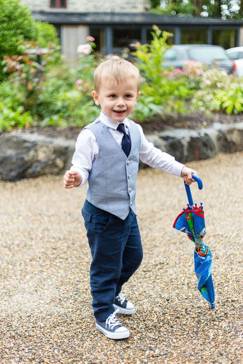 blue page boy outfit Little Boy Wedding Guest Outfit, Paige Boys Outfits Wedding, Kids Wedding Outfits Boys, Guys Suits, Pageboy Outfits, Page Boy Outfits, Baby Wedding Outfit