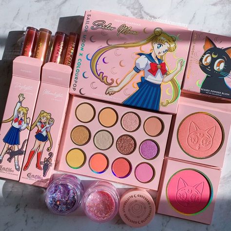 Sailor Moon Makeup, Unicorn Makeup Brushes, Magical Girl Aesthetic, Anime Makeup, Kawaii Makeup, Unicorn Makeup, Makeup Package, Colourpop Cosmetics, Fancy Makeup