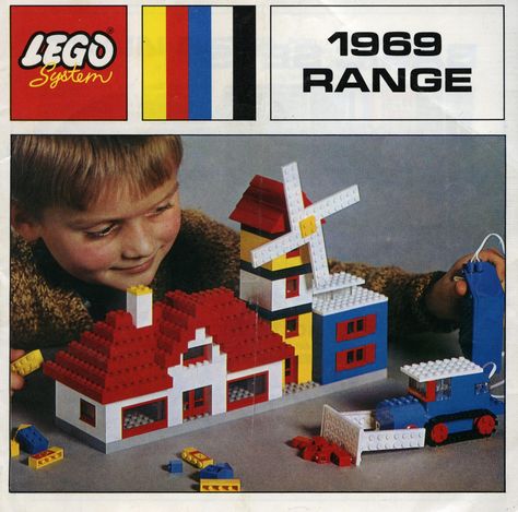 Explore Brickset's photos on Flickr. Brickset has uploaded 5994 photos to Flickr. Childhood Memories Toys, 70s Toys, Lego System, Vintage Lego, Lego Games, Classic Lego, Childhood Memories 70s, Lego Cars, Lego Instructions