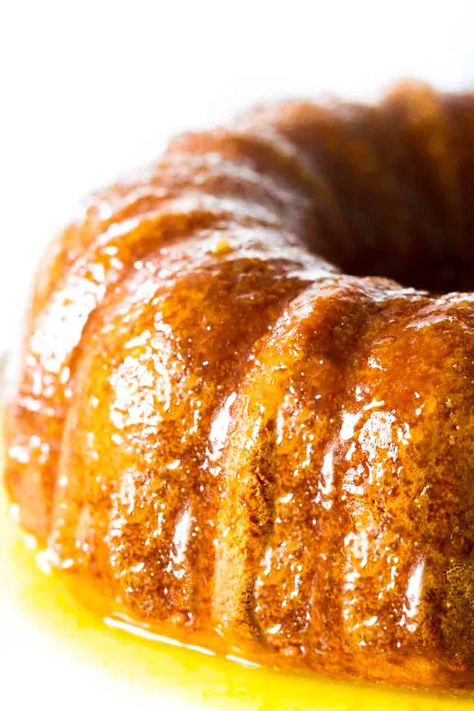 With this recipe, you'll learn how to make Orange Glaze for anything from cakes and donuts to muffins and sones. Rum Bundt Cake Recipes From Mix Boxes, Rum Cake From Box Cake, Alcohol Cakes, Roll Desserts, Bacardi Rum Cake, Restaurant Desserts, Classic Holiday Desserts, Rum Cakes, Bundt Cake Recipes