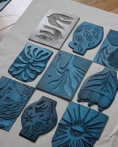 Water Linocut, Easy Linocut, Lino Ideas, Summer Nostalgia, 1st May, Carved Stamps, Linocut Printmaking, Lino Prints, Being Together