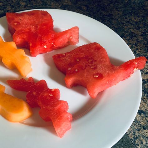 Dinosaur Shaped Food, Dino Shaped Food, Dino Birthday Party Food Dinosaur Snacks, Dinosaur Fruit, Dinosaur Gummies, Dinosaur Snacks, Shaped Fruit, Dinosaur Cookies, Dinosaur Themed Birthday Party