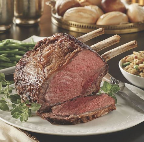 Learn how to cook a bone-in prime rib roast and put together a fabulous Christmas dinner menu, including side dishes and wine. It’s easier than you think! Bone In Prime Rib, Venison Dishes, Primal Eating, Prime Ribs, Crown Roast, Prime Rib Roast Recipe, Bloomin Onion, Cooking Prime Rib, Rib Roast Recipe