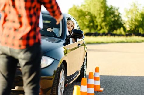 School Diary, Cladding Systems, Learning To Drive, Driving School, New Drivers, Driving Test, Safety Tips, Continuing Education, Drive In