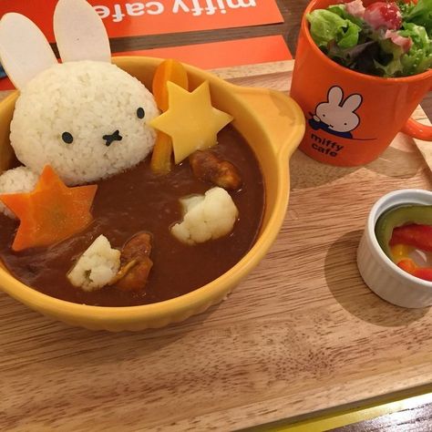 Miffy Food, Kawaii Cooking, Cute Snacks, Delicious Snacks, Think Food, The Switch, Kawaii Food, Cute Desserts, Korean Artist