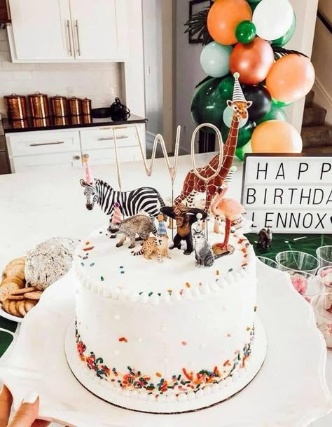 Safari Cake Ideas, Party Animal Birthday Theme, Two Wild Birthday Party, Balloon Arch Tape, Two Wild Birthday, Animal Themed Birthday Party, Zoo Birthday Party, 2nd Birthday Party For Girl, Wild Birthday Party