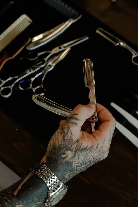 Barbershop Instagram Feed, Barber Shop Photoshoot, Barber Shop Photography, Barber Shop Aesthetic, Barbershop Photoshoot, Barber Wallpaper, Barbershop Aesthetic, Barber Photoshoot, Barber Aesthetic