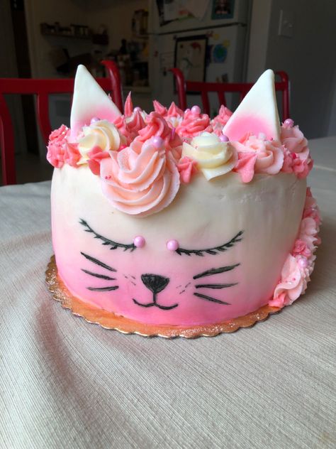 Birthday Cake For Cat, Kitten Birthday, Cupcake Birthday, Cat Birthday Party, Animal Cakes, Cat Cake, Cedar Rapids, Girl Cake, Coconut Cake