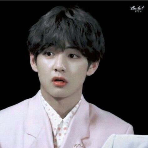 "You have to do it!! " Mr.  Kim said and left the room.    Taehyung's… #fanfiction #Fanfiction #amreading #books #wattpad Kim Taehyung Innocent Face, Taehyung Innocent, Bts V Gif, Taehyung Smile, V Gif, Taehyung Photoshoot, Taehyung Funny, Aesthetic Pastel, Bts Aesthetic Pictures