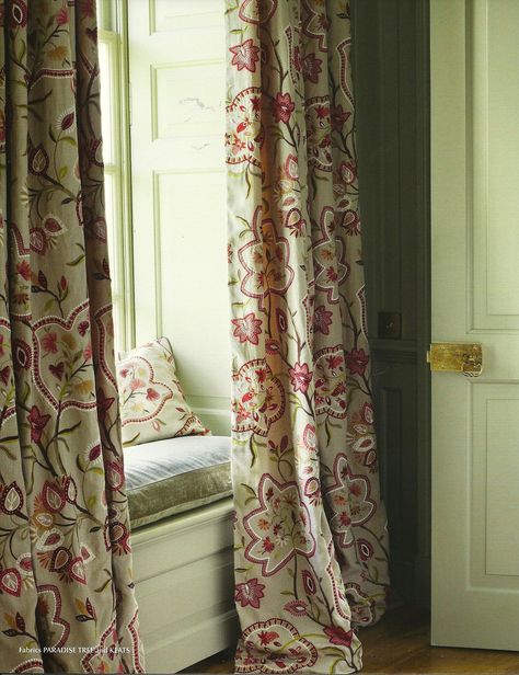 Colefax and Fowler Cottage Curtains, Colefax And Fowler, Window Cushion, The Curtains, Country Interior, Made To Measure Curtains, Blinds For Windows, Window Seat, Front Room