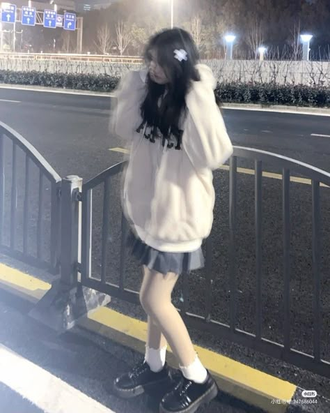 Melisa Core, Girl Profiles, Oc Outfits, Korean Clothes, Kawaii Fashion Outfits, Japanese Aesthetic, Dessin Adorable, Body Inspiration, Swaggy Outfits