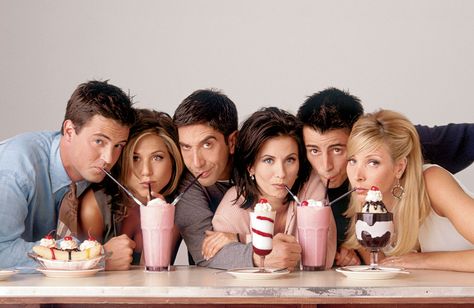 FRIENDS (milkshakes) Cast Of Friends, Friends Trivia, Friend Quiz, Matt Leblanc, Friends Episodes, David Schwimmer, Friends Cast, Ross Geller, Friends Tv Series