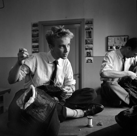 Tailoring students at a trade school, 1955, Sweden. Trade School, The Secret History, Two Men, Dark Academia, Pose Reference, Old Photos, Vintage Photos, Sweden, The Past