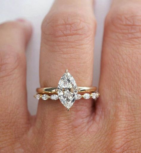 Engagement Ring Marquise With Band, Marquise Engagement Ring With Diamonds On Side, Single Prong Engagement Ring, Wedding Ring With Marquise Engagement, Ring Settings For Marquise Diamond, Marquise Engagement Ring With Marquise Side Stones, Marquise Cut Engagement Ring With Band, Dainty Pear Shaped Engagement Rings, Style Of Engagement Rings