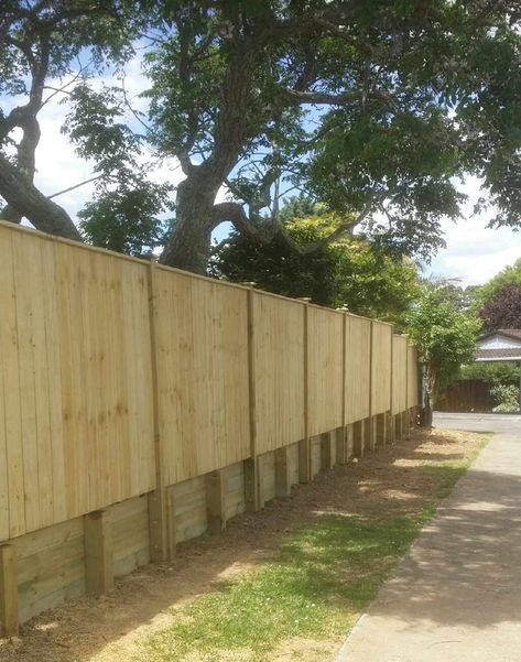 Concrete Wall With Fence On Top, Fence With Retaining Wall, Fence On Top Of Retaining Wall, Retaining Wall With Fence On Top, Fence On Retaining Wall, Wall Fence Ideas, Retaining Wall With Fence, Retaining Wall Fence, Shadow Box Fence