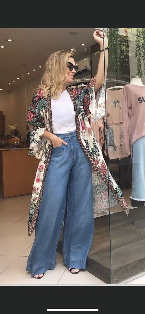 Casual Jeans Outfit, Casual Kimono, Jeans Outfit Casual, Long Kimono, Jeans Outfit, Kimonos, Casual Jeans, Jean Outfits, Boyfriend Jeans