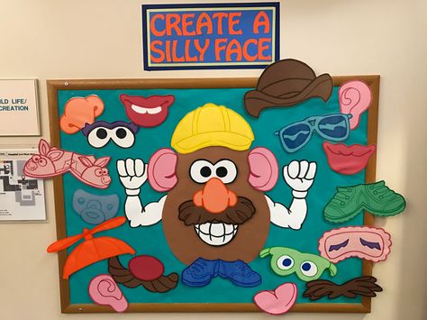 Mr. Potato Head Diy Mr Potato Head Felt Board, Mr Potato Head Trunk Or Treat, Mr Potato Head Bulletin Board, Toy Story Decorations Classroom, 5 Senses Bulletin Board Ideas, Toy Story School Theme, Toy Story Door Decorations Classroom, Toy Story Bulletin Board Ideas, Toy Story Party Activities