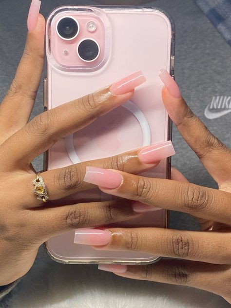 Simple Nail Short, Nude Short Nails Ideas, Nails Designs Neutral, Nude Square Nails, Pink Nail Short, Acrylic Nail Pink, Coffin Nail Art Designs, Short Nails Nail Art, Basic Baddie Nails