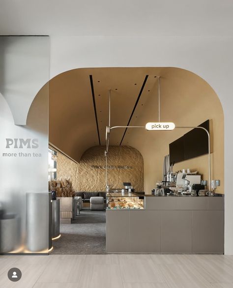 Minimal Coffee Shop Interiors, Minimal Coffee Shop Design, Curved Cafe Design, Minimalism Coffee Shop Design, Boba Cafe Aesthetic Interior, Restaurant Counter Design, Dubai Hills, Coffee Shop Concept, Cafe Concept