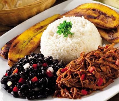 Venezuelan Food, National Dish, Shredded Beef, Latin Food, Corn Tortillas, Quick Snacks, Special Recipes, Tortillas, Traditional Food