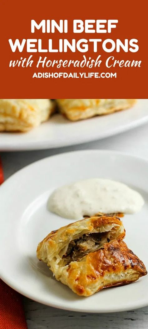 Mini Beef Wellington, Beef Wellington Recipe, Horseradish Cream, Mini Appetizers, Elegant Appetizers, Professional Cooking, Meat Appetizers, 70s Party, Beef Wellington