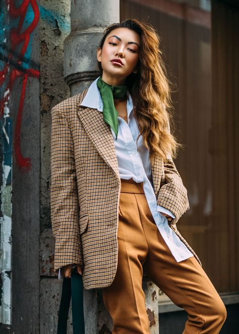 Menswear Inspired Outfit, Plaid Blazer Outfit, Fall Fashion Coats, Look Retro, Blazer Outfit, Design Philosophy, Nice Outfits, Fashion Trends Winter, Outfit Trends