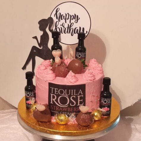 Tequila Rose Cake, Tequila Rose, 25th Birthday Cakes, Adult Birthday Cakes, Moms Birthday, Personalised Cake, Communion Cakes, Beautiful Birthday Cakes, Creative Birthday